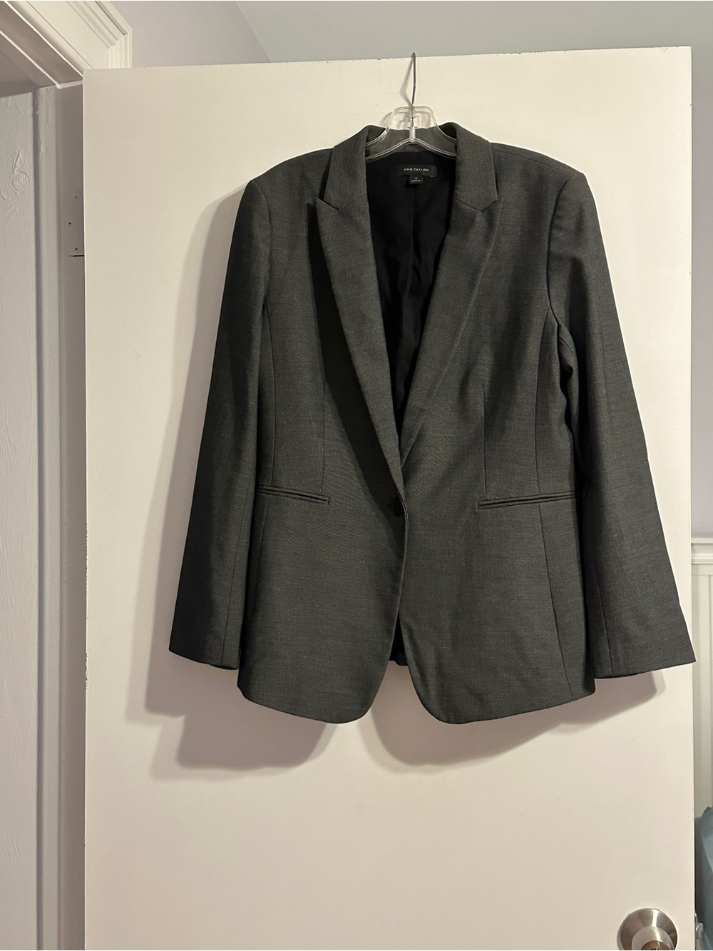 Ann Taylor Women's Dark Gray Tailored Blazer